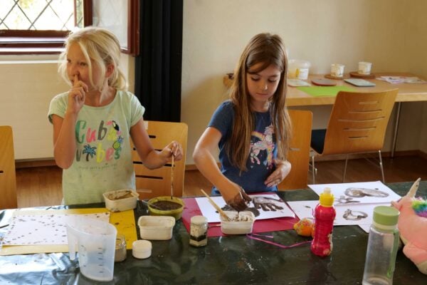 05 malwerkstatt 16 600x400 - Kreative Workshops 2023