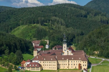 StiftRein Aufenthalt 375x250 - Geologische Exkursion ins Reiner Becken