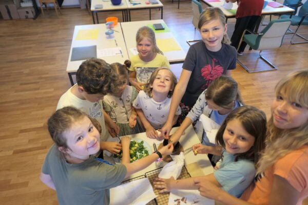 WS25 Kraeuter06 600x400 - Kreative Workshops 2025