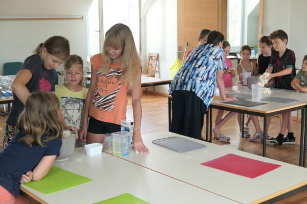 WS25 Kraeuter09 600x400 - Kreative Workshops 2025