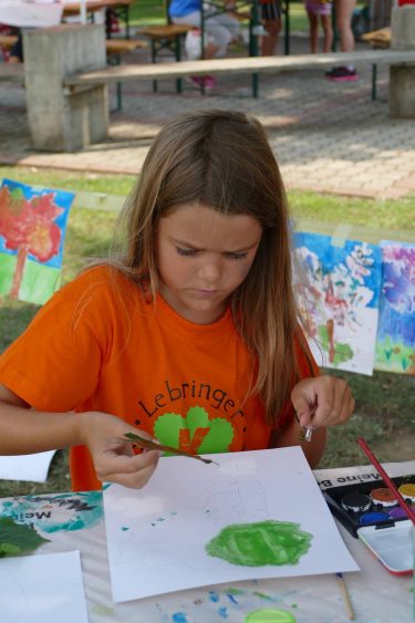 ferien 2018 KKT 26 375x563 - Kinderkreativtage 2018