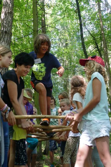 ferien 2018 waldtage2 32 375x563 - Waldtage 2 2018